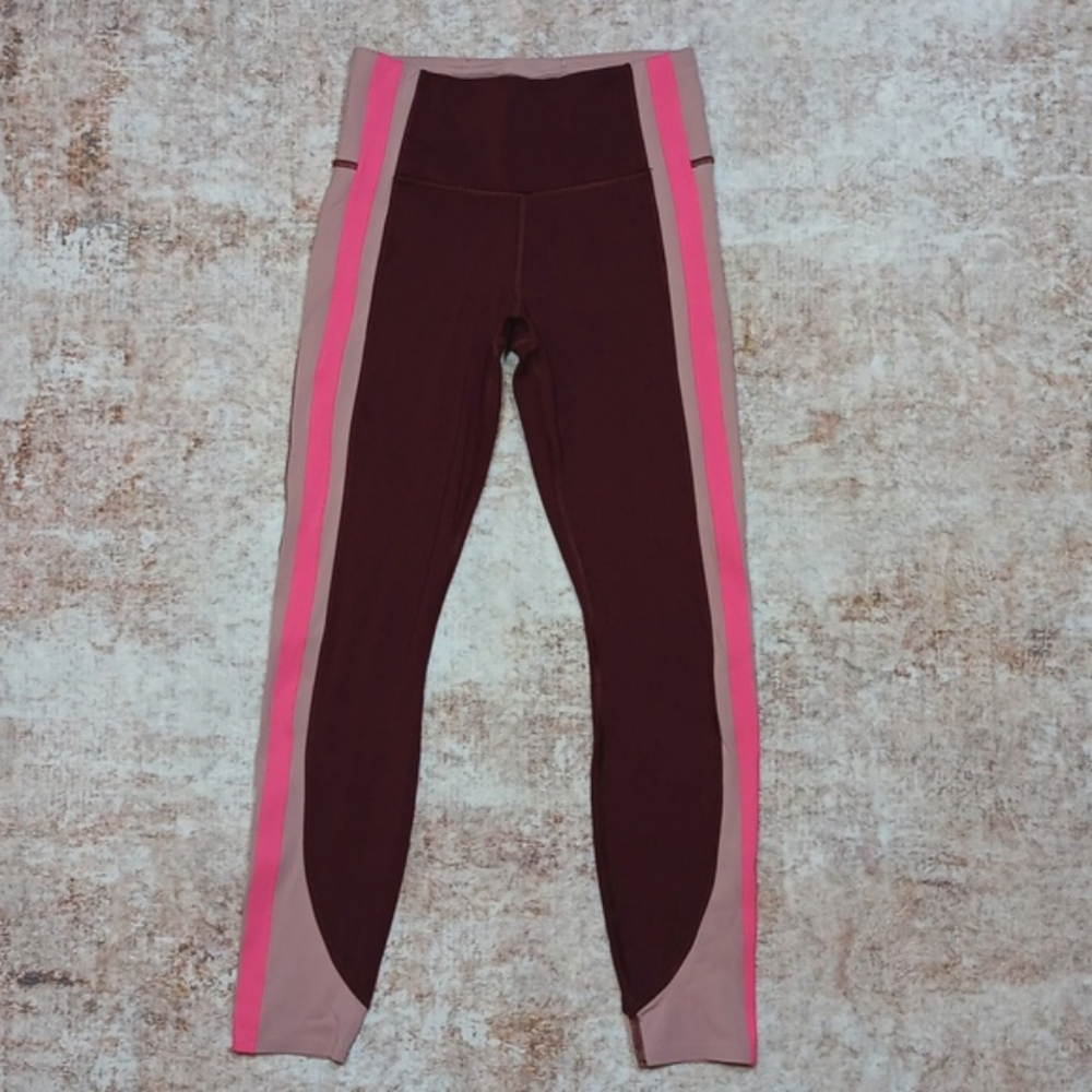 Athleta Crunch 7/8 Tight Colorblock Supersonic Burgundy Leggings Womens XS